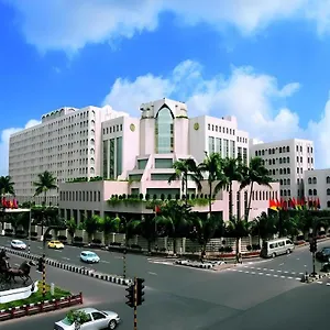 Hotel Ruposhi Bangla